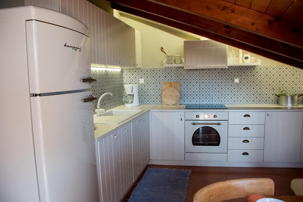 Country Style Attic In The Heart Of Preveza Exterior foto
